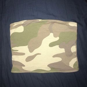 ‼️2/$15‼️Hollister Reversible Tupe Top